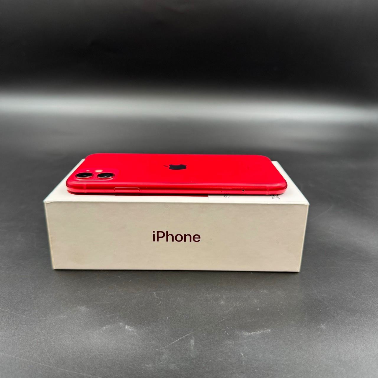 iPhone 11 64GB (Product) Red | Buy Pre-Owned at Swopp