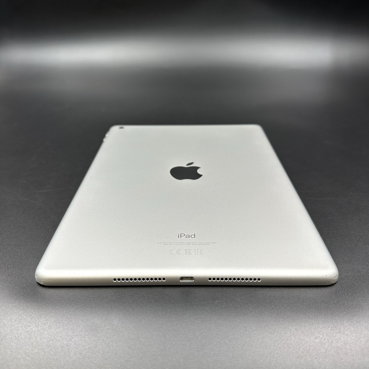 iPad (9th Gen) 256GB Wi-Fi Silver | Buy Pre-Owned at Swopp