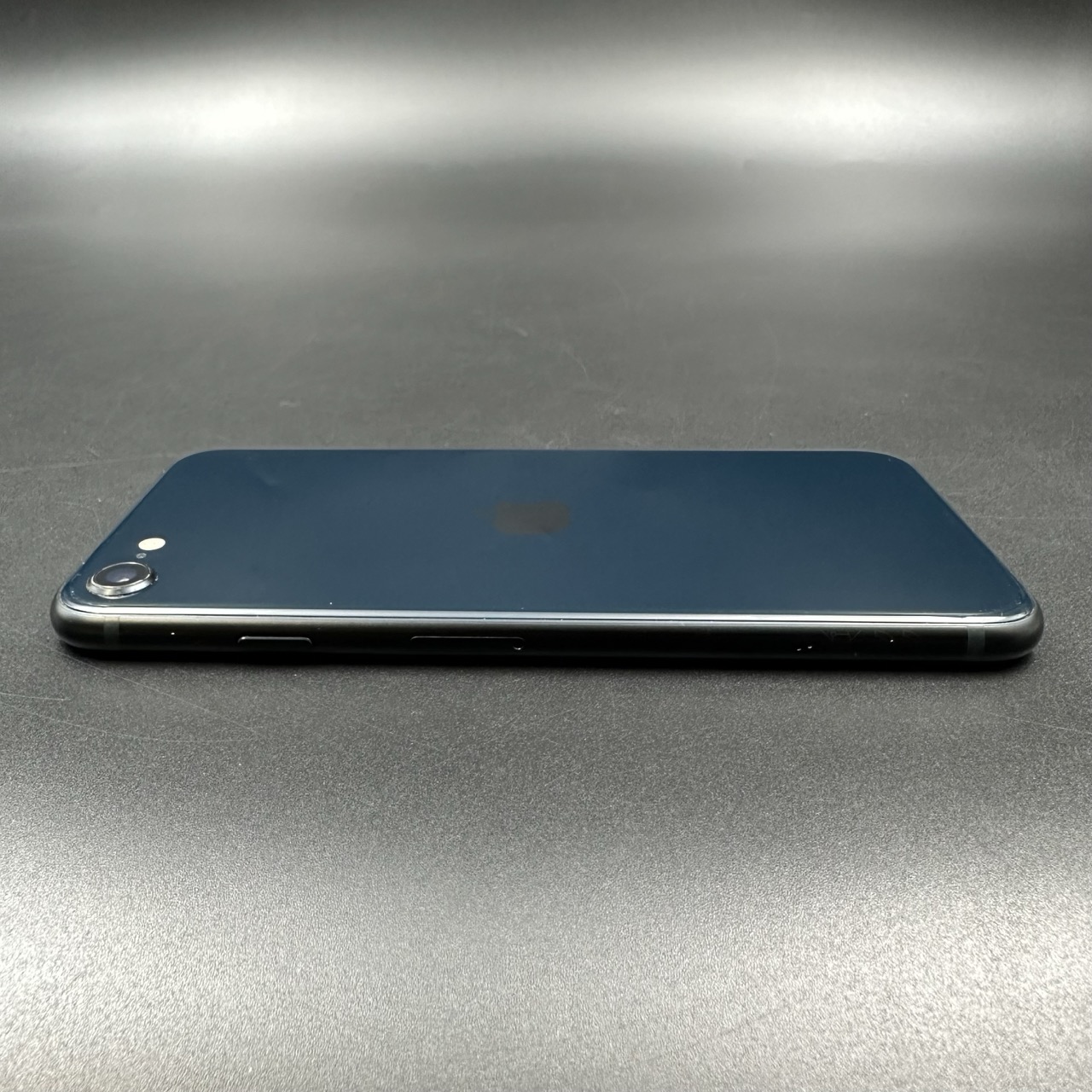 iPhone SE (3rd Gen) 64GB Midnight | Buy Pre-Owned at Swopp