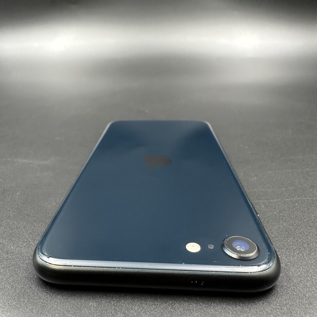 iPhone SE (3rd Gen) 64GB Midnight | Buy Pre-Owned at Swopp